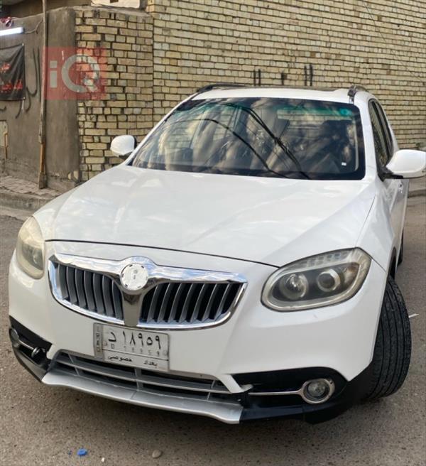 Brilliance V5 2014 for sale in Iraq - Baghdad